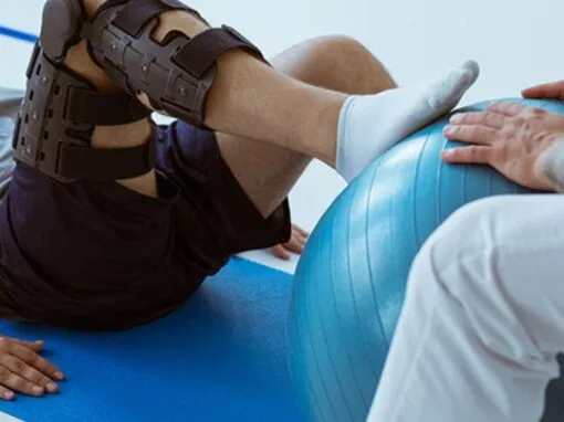 7-common-reasons-to-go-to-physical-therapy (1)