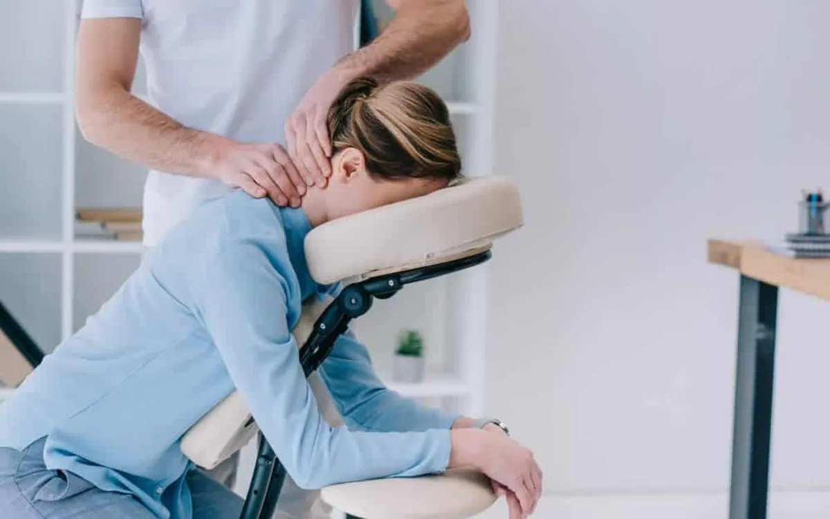 chair-massage-image1 (1)